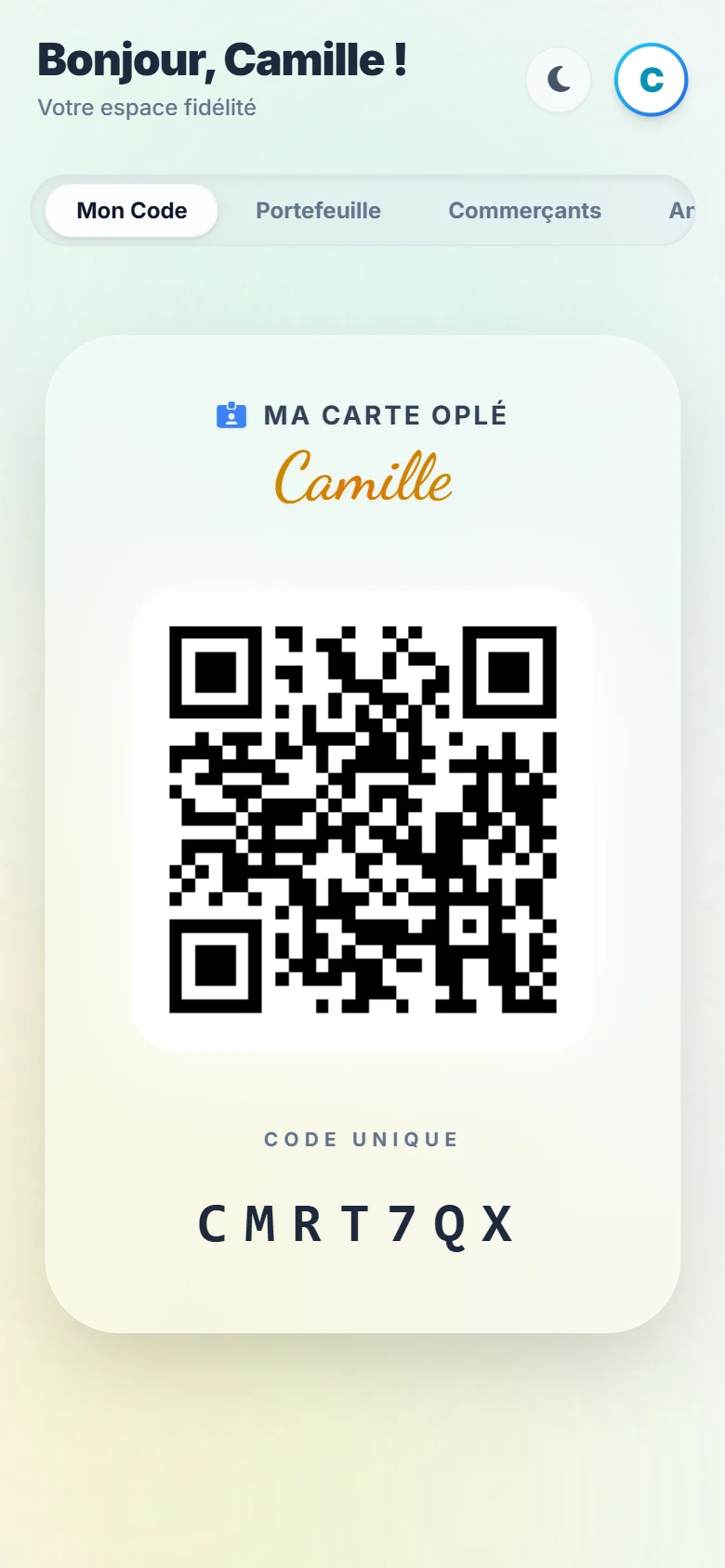 La carte Oplé d'une cliente avec son QR code.